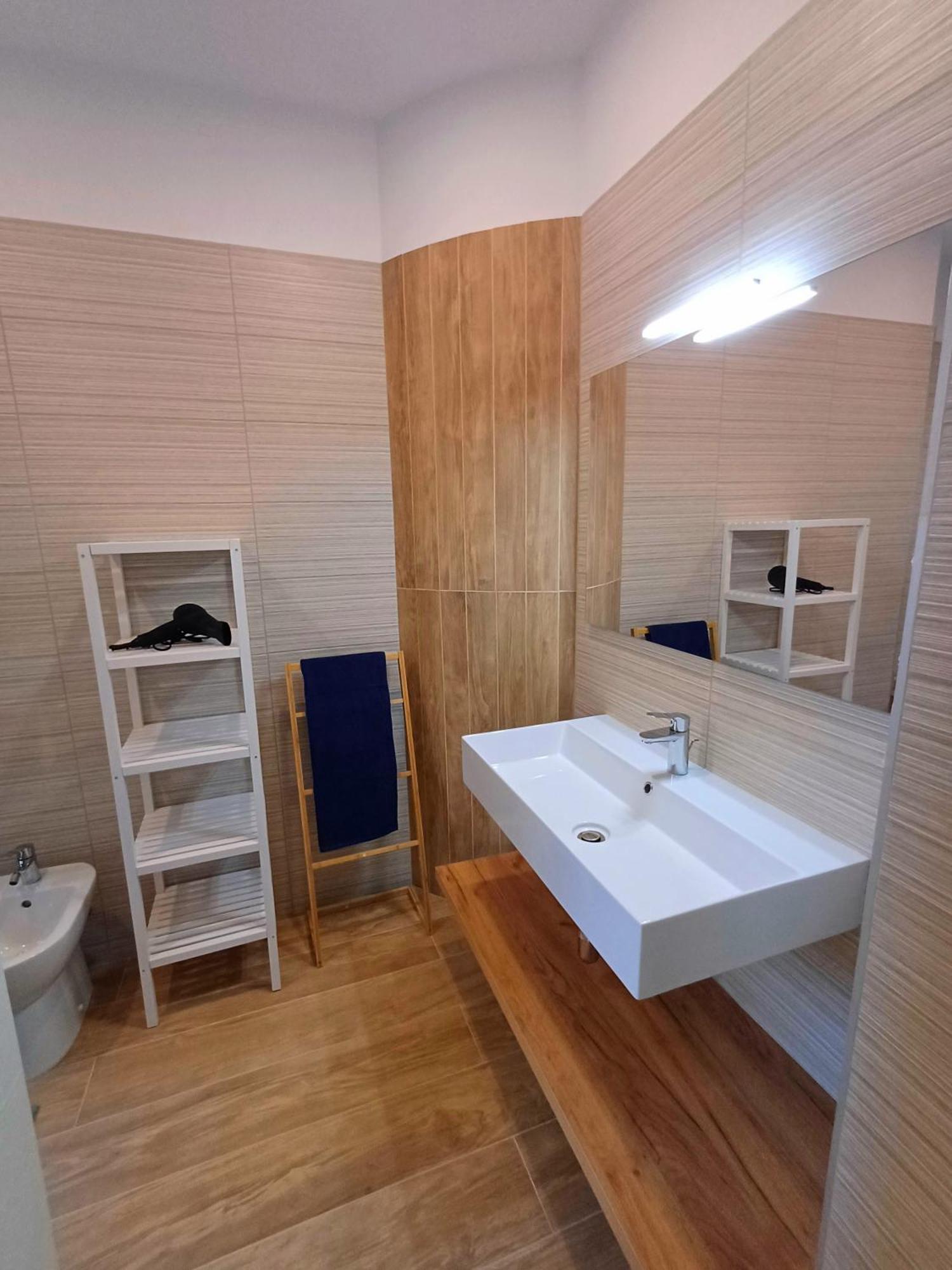 Principe Apartment Naples Luaran gambar